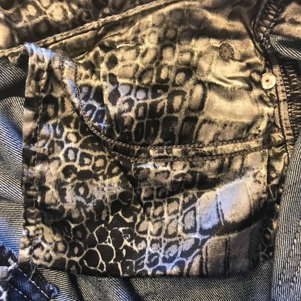 Guess Marciano Jeans - Picture 4 of 6